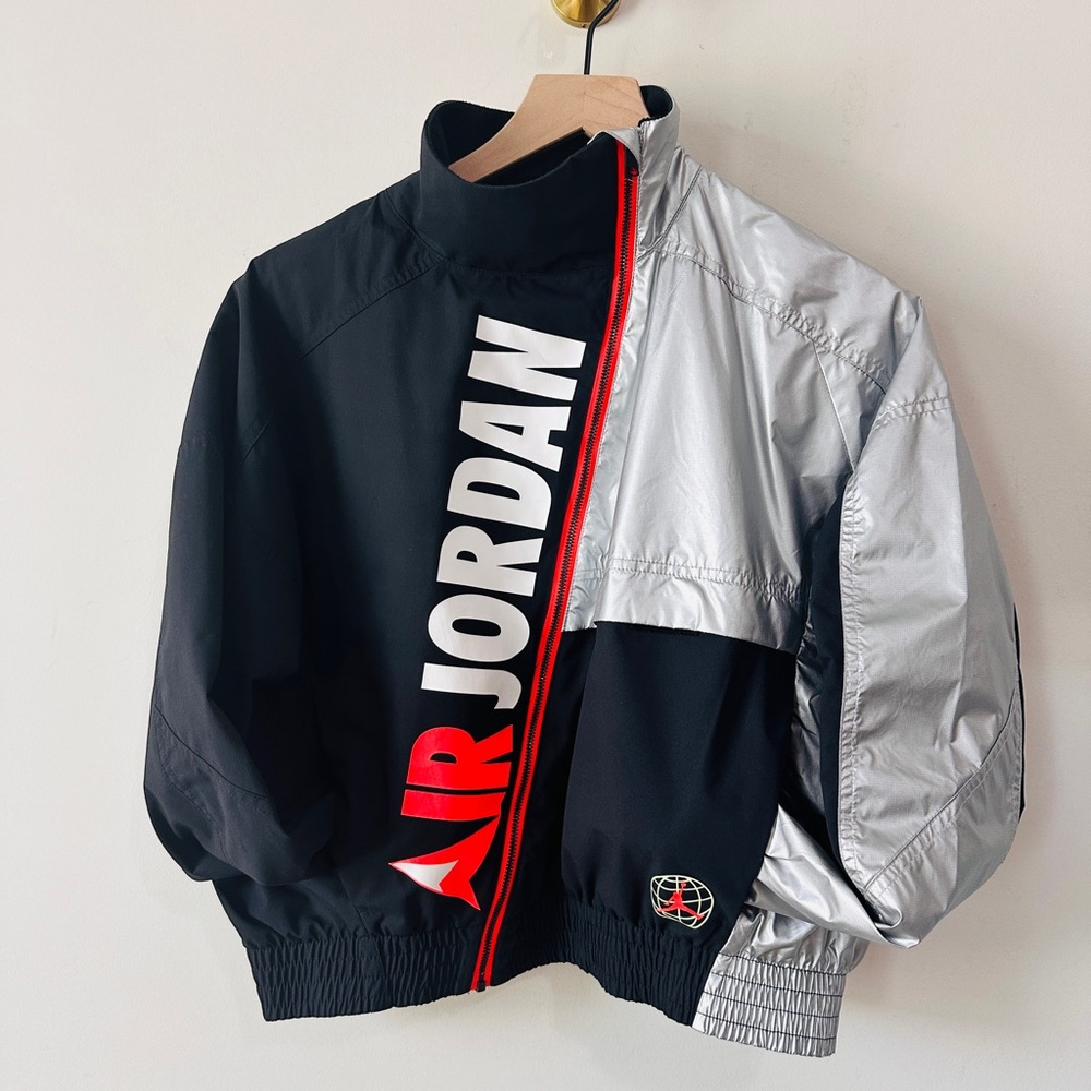 Air Jordan Contrasting Wind Breaker Bomber Jacket NWOT Size S